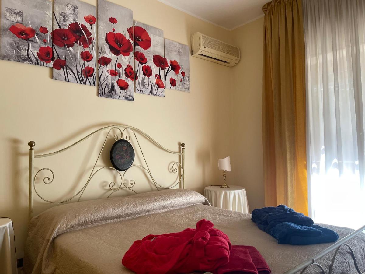 דירות רג'יו די קאלאבריה Lady House מראה חיצוני תמונה
